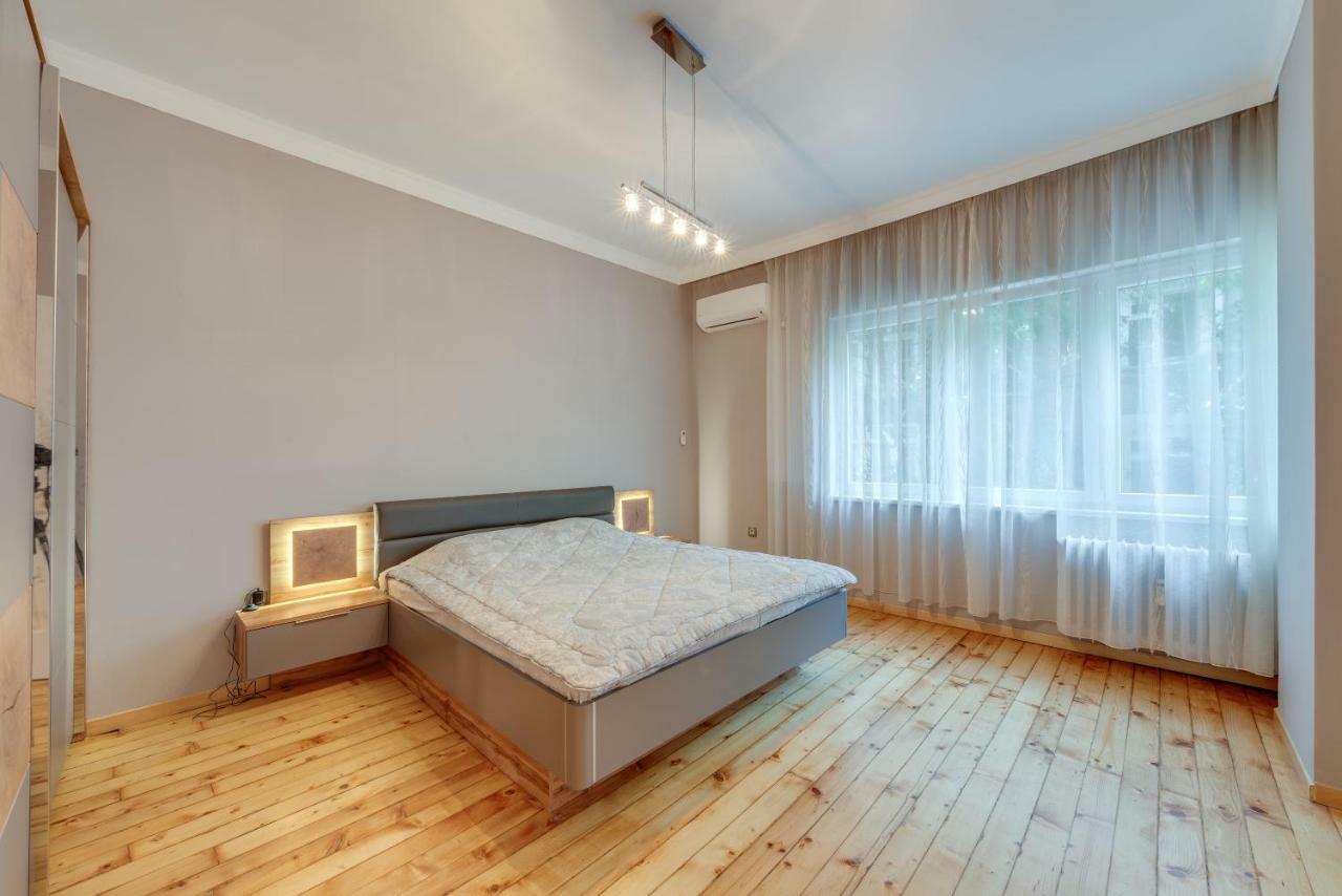 Central Apartment Szófia Kültér fotó